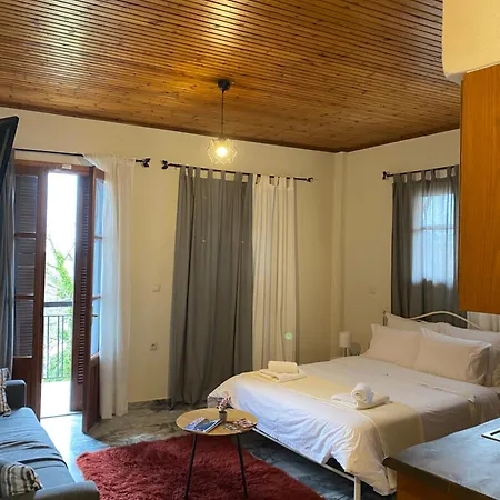 1924 1 Apartman Ájosz Pétrosz